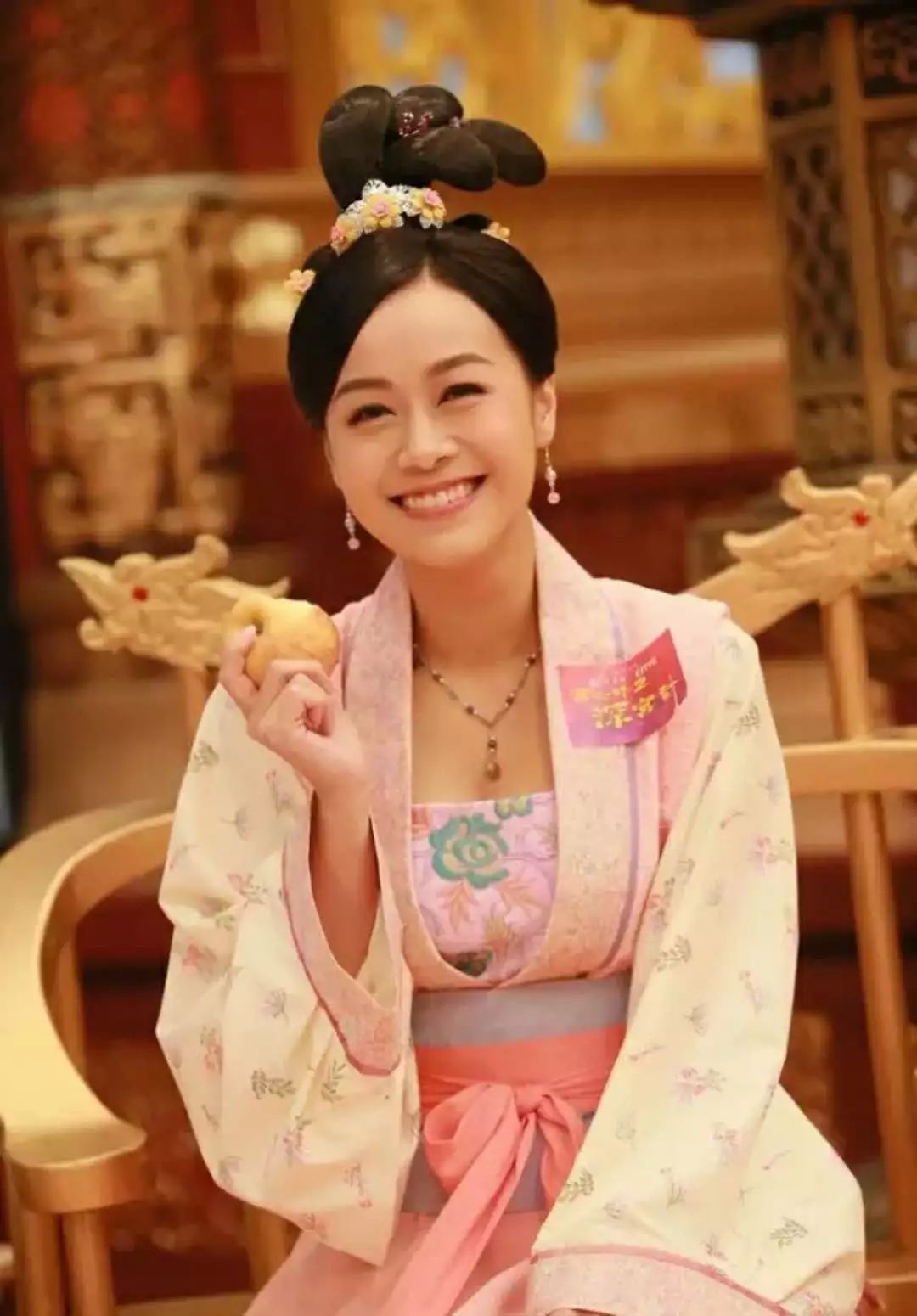 黄心颖饰演甘若芊↓陈炜饰演太平公主↓刘心悠饰演元玥↓胡定欣饰演