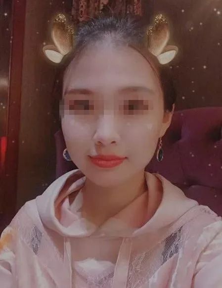 夜晚,22岁漂亮女孩离奇坠楼!双下肢瘫痪…事发前她说"有人在敲门"