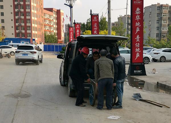 河北衡水施工升降机折断致11死2伤续:周边多个