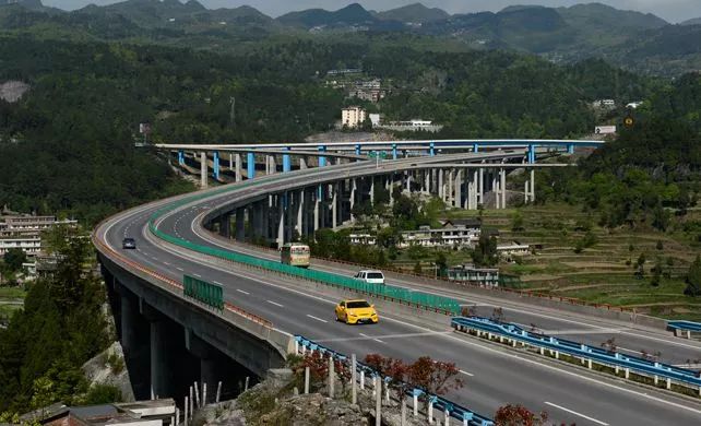 这条新高速开工了,茅台机场到遵义城区车程,比