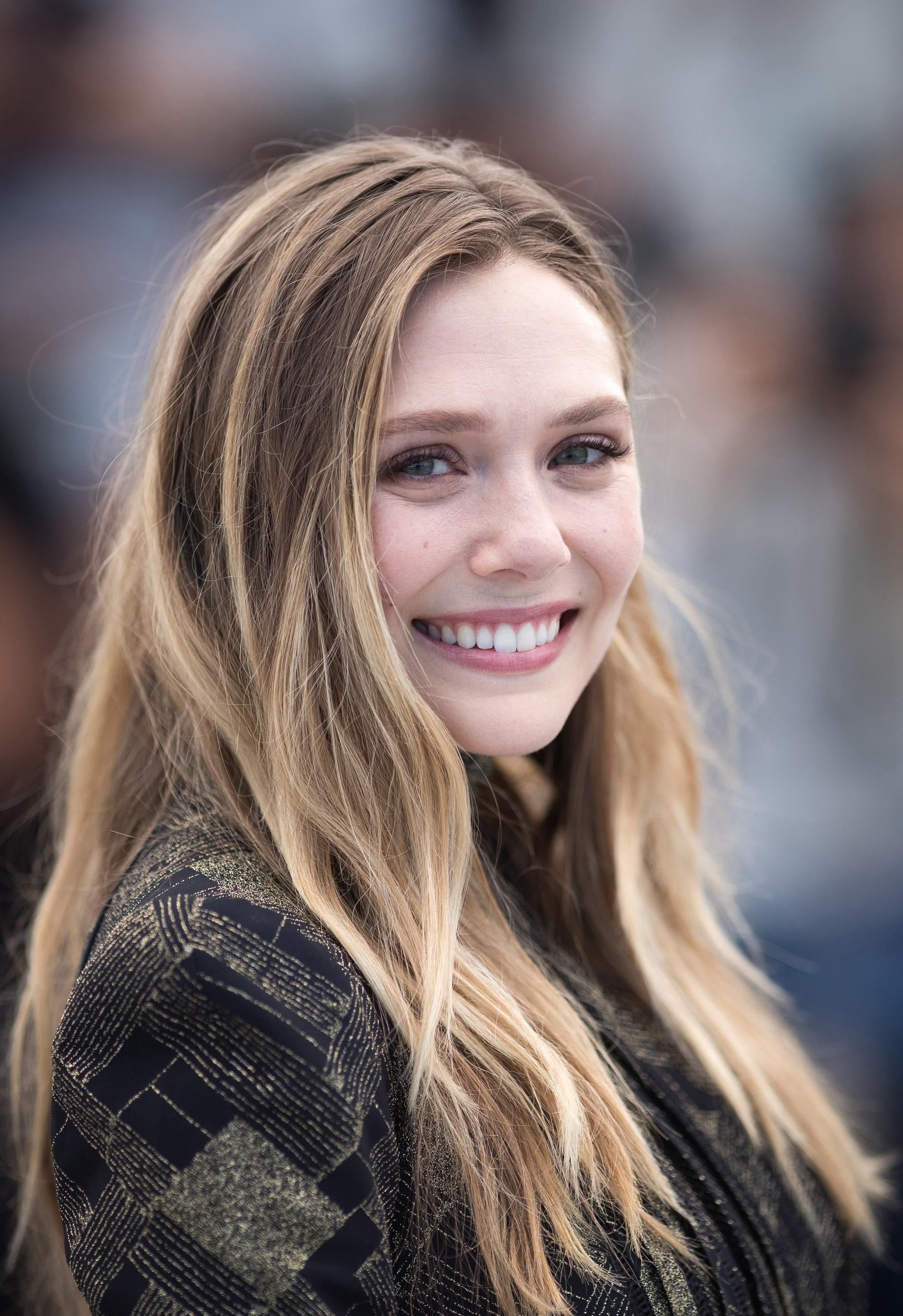 伊丽莎白·奥尔森 代表作《复仇者联盟》饰演绯红女巫瑞切尔·薇姿