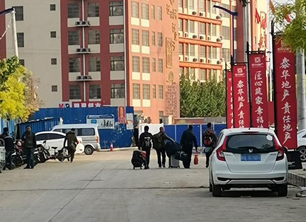 河北衡水施工升降机折断致11死2伤续:周边多个