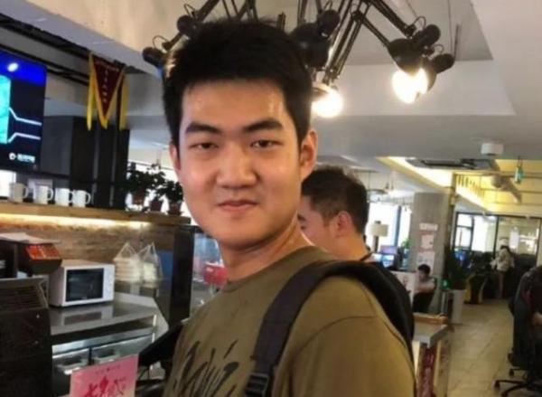 众伦众市内失踪的19岁中国留弟子王子文