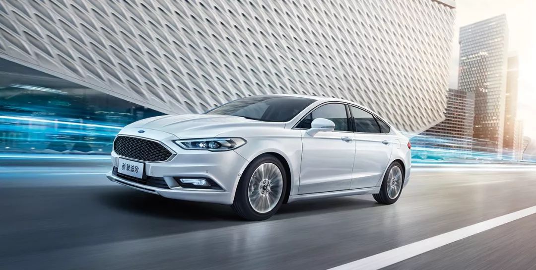 跨界狂欢，新蒙迪欧与明星、时尚成功“触电”