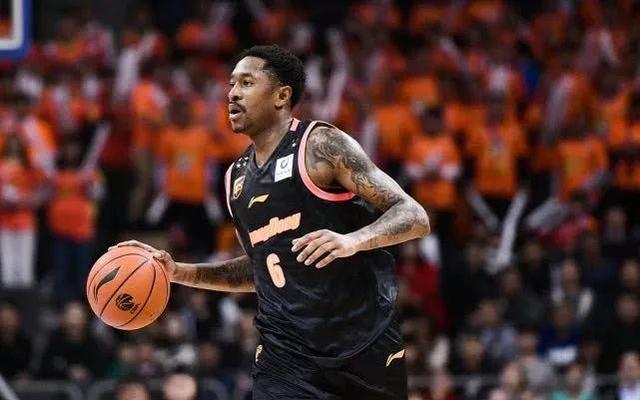 【CBA】前瞻 广东队主场迎战江苏队,小科比斯