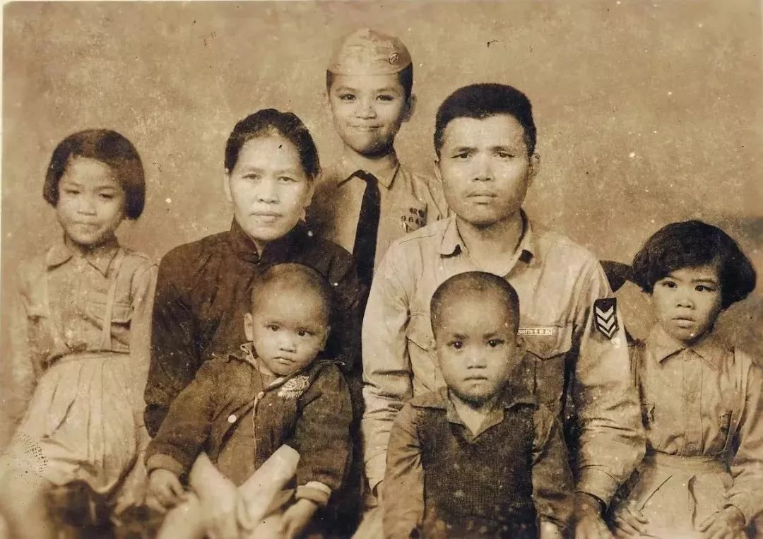 赖世雄逆袭之路:高考英语仅7分,如何练出连美