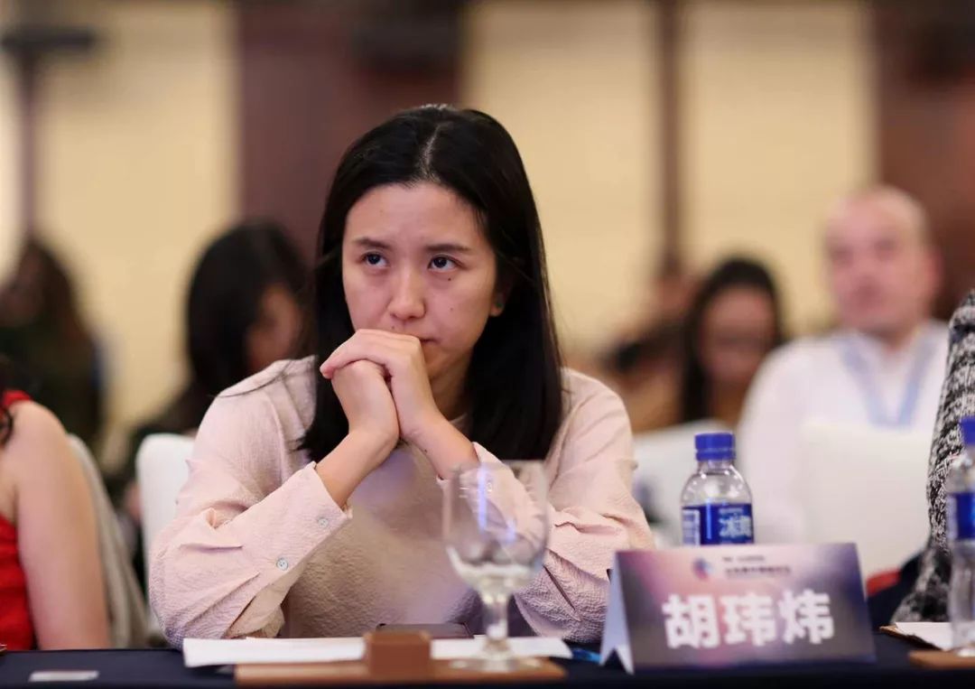 来源:ai财经社(id:aicjnews)作者:韩佩,编辑:胡刘继单车战争的故事