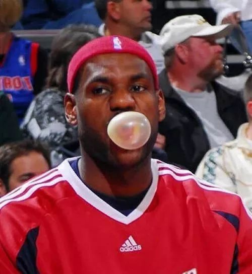 发带|詹姆斯|发际线_新浪新闻