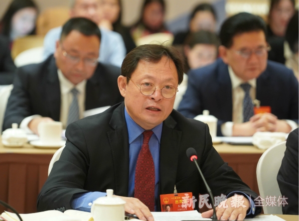 两会声音全国人大代表王俊峰完善公益法律服务体系