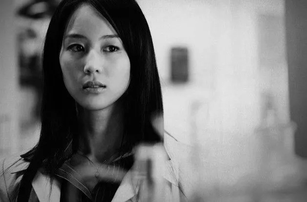 戏里戏外有颜有才有老铁闺蜜难怪张钧甯有底气不侍寝