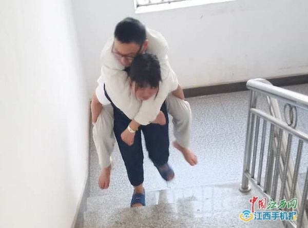 【暖新闻·江西2020】"只要心里甜,命就不苦" 好媳妇勇挑生活重担