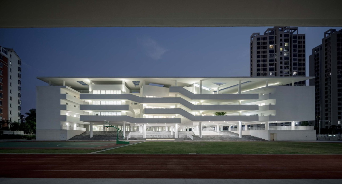 海口寰岛实验学校初中部可触摸的空间迹建筑事务所tao