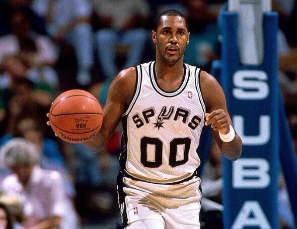 nba球员历史——00号【约翰尼·摩尔】