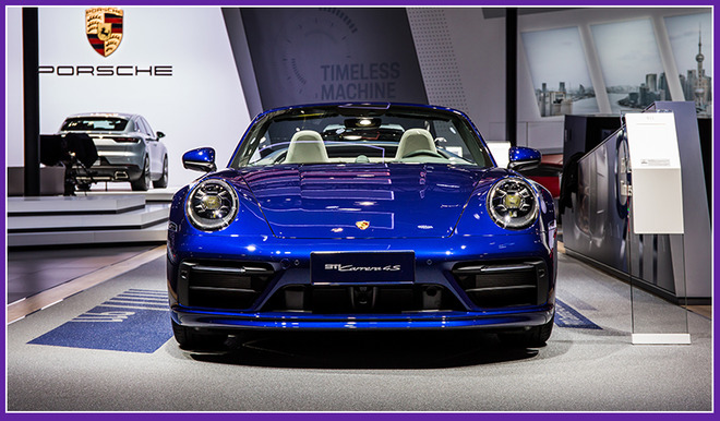 全新保时捷911敞篷版中国首秀 自动顶篷12秒开启