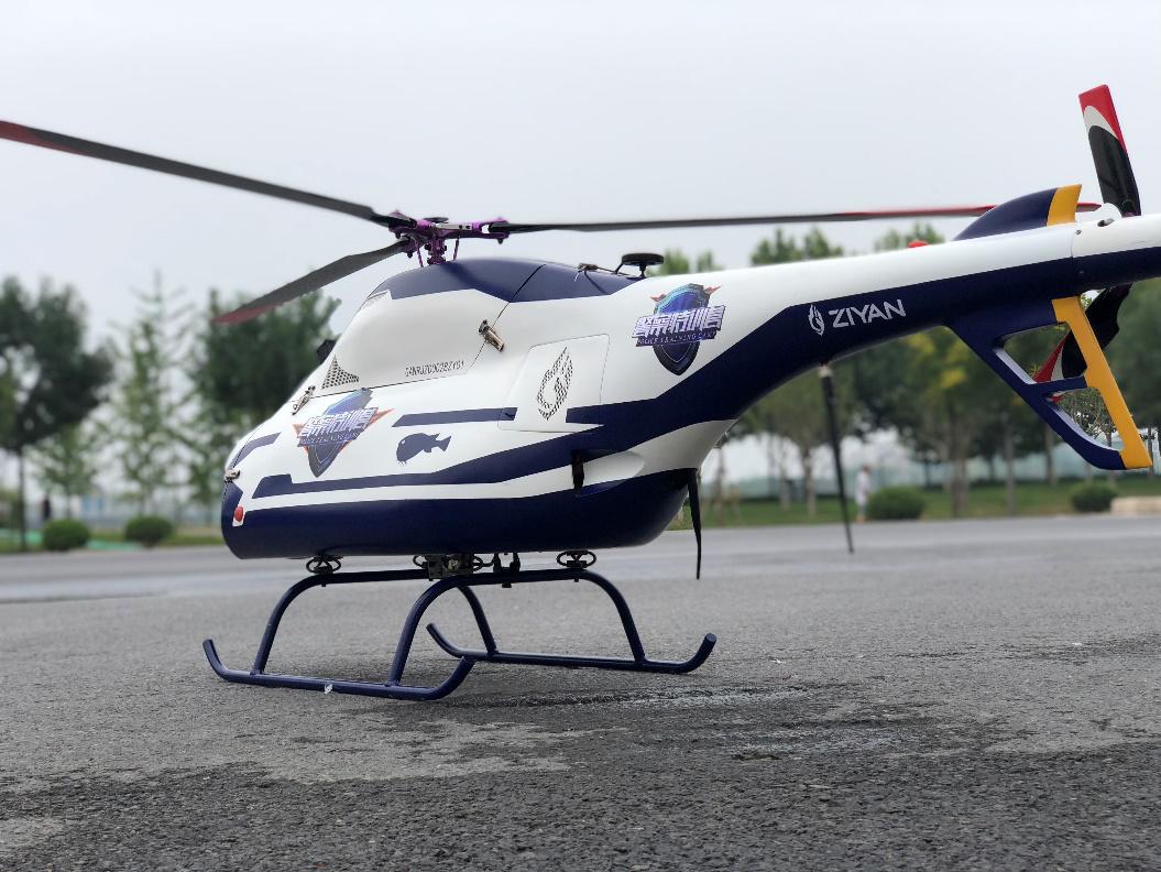 公安局特警支队支队长刘力全国知名排爆专家王百姓神枪手"钉子姐"孙陶