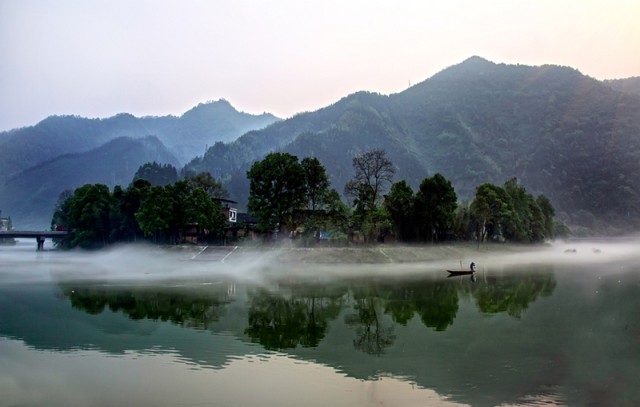 [永州] 关注丨美丽金洞白水河,见证发展70年