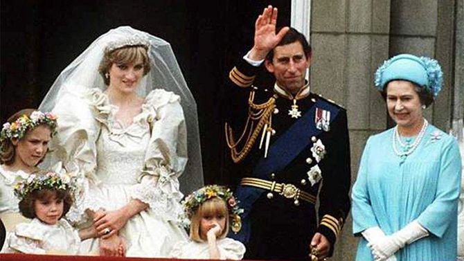 ▲戴安娜王妃与查尔斯王子的婚礼。