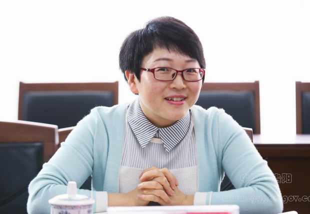 陈晏参加市政府办公厅第一党支部专题组织生活会