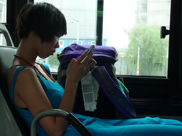 纪录片《出·路》:三个少年的成长史和社会"家庭相册"|出·路|郑琼