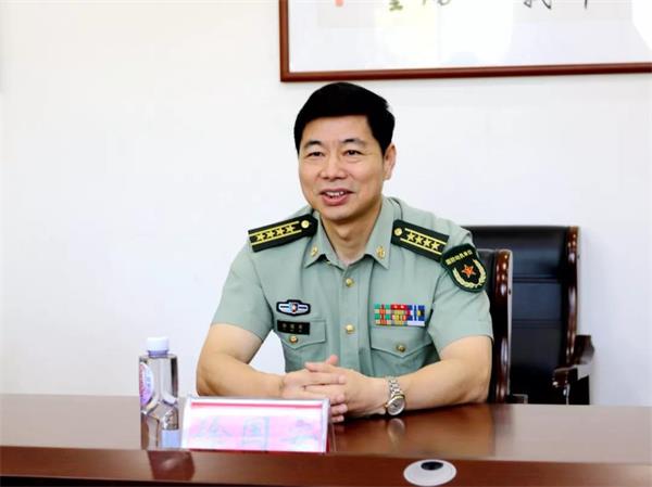 南通崇川区四套班子领导走访慰问驻区部队