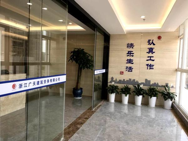江北区软件开发全指南：企业定制软件从需求到上线，该怎么选、怎么落地
