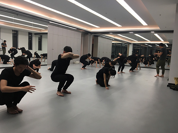 陈坤周迅的山下学堂怎么样实地探访这个表演教育实验地