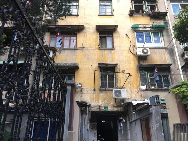 上海11幢老公房居民将原址住上带电梯新房:每户增2平方米