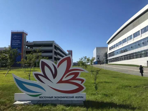 正文  符拉迪沃斯托克港.