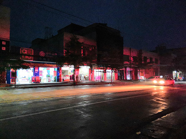 12月5日早晨,黄家光在这边吃完早餐后,返回新岭冲村,在与人营业偷来的耕牛时被抓。 澎湃消息记者 明鹊 图