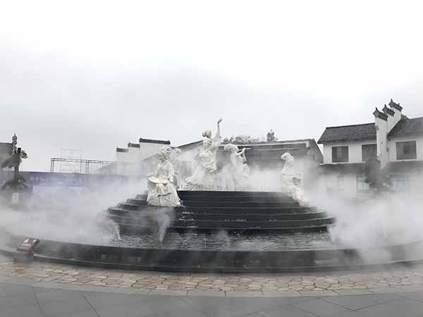 仙女湖景区仙女雕塑。