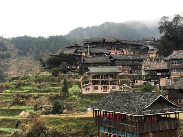 视频新浪潮|吴玉圣:侗族贫困村到 快手村 的变形