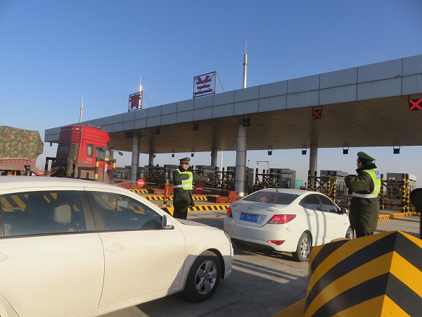 河北衡德高速公路圆满完成春节交通保障工作图