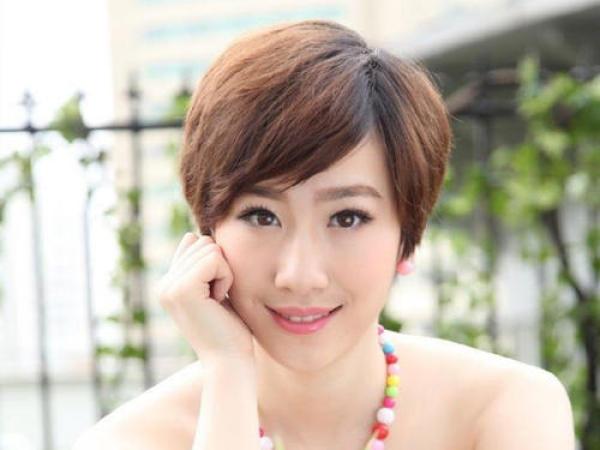 刘思雯在哪个大学 揭露刘思雯个人资料及现状