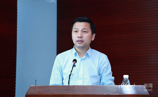 寇红江在讲话中指出,星火班自2008年创办以来,始终坚持传承创新,不断