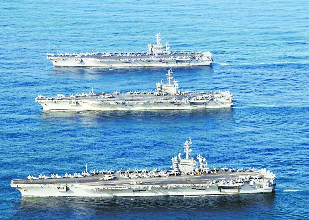 2017年,美国三艘航母齐聚西太平洋地区.