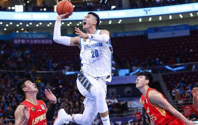 CBA北京首钢83:94不敌深圳!翟晓川难救主,唯