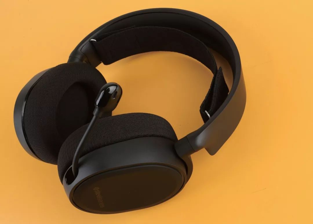 精雕细琢更出色品鉴赛睿寒冰2019系列游戏耳机