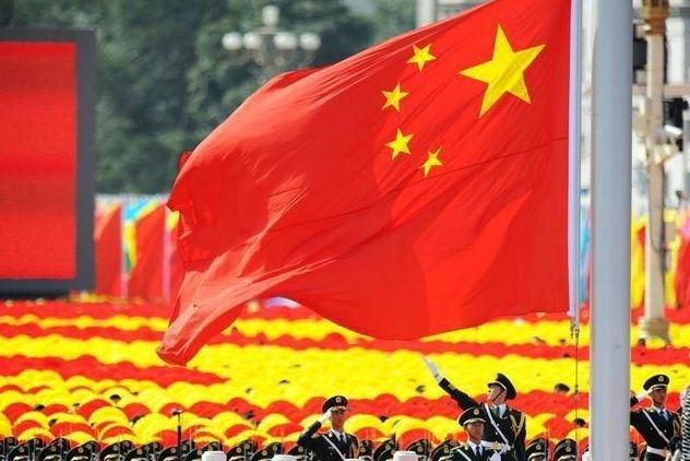 为何国旗旗杆高度是28.3米?国人应谨记