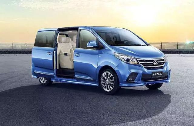 二胎家庭,一辆能装能跑的7座mpv是标配-新浪汽车