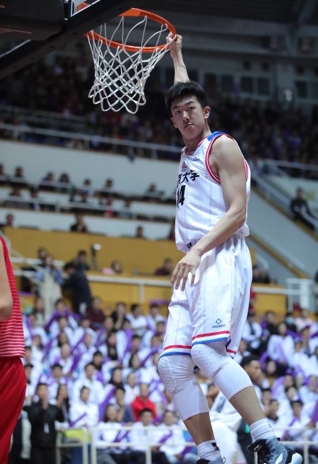 王少杰:"北大杜兰特"的篮球之路