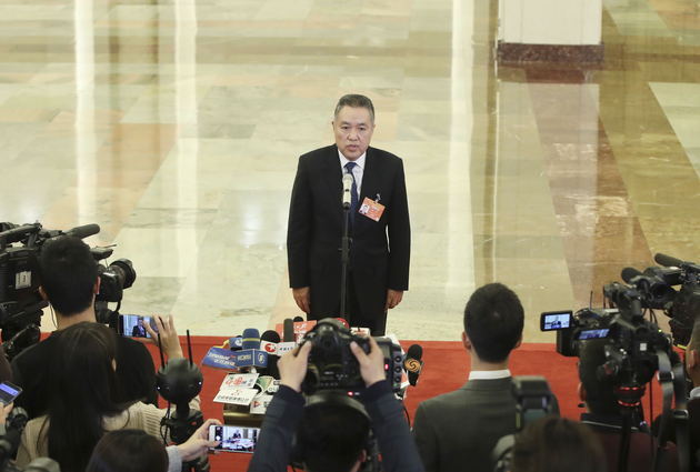 国家市场监管总局局长张茅: 打假 要实行巨额惩