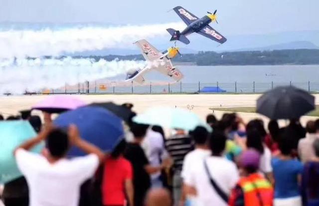 世界最先进特技飞机国内飞行大会炫技 手机新浪网