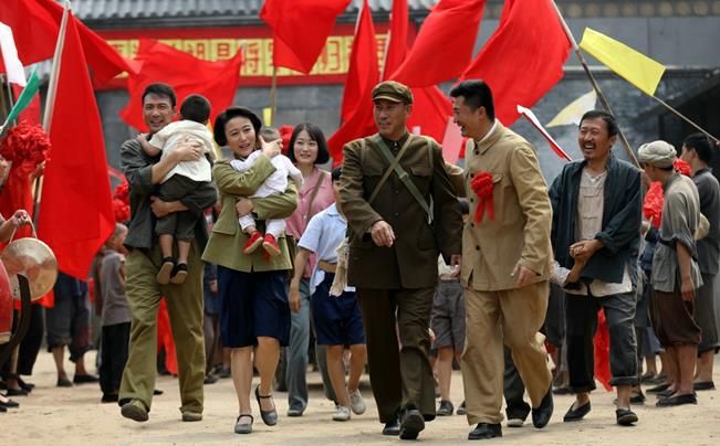 《勿忘初心》开播 "将军农民"坚守信仰诠释大爱初心