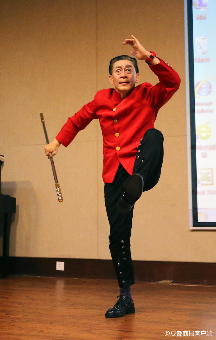 六小龄童来成都了!坦言:孙悟空是自己一生无法超越的角色