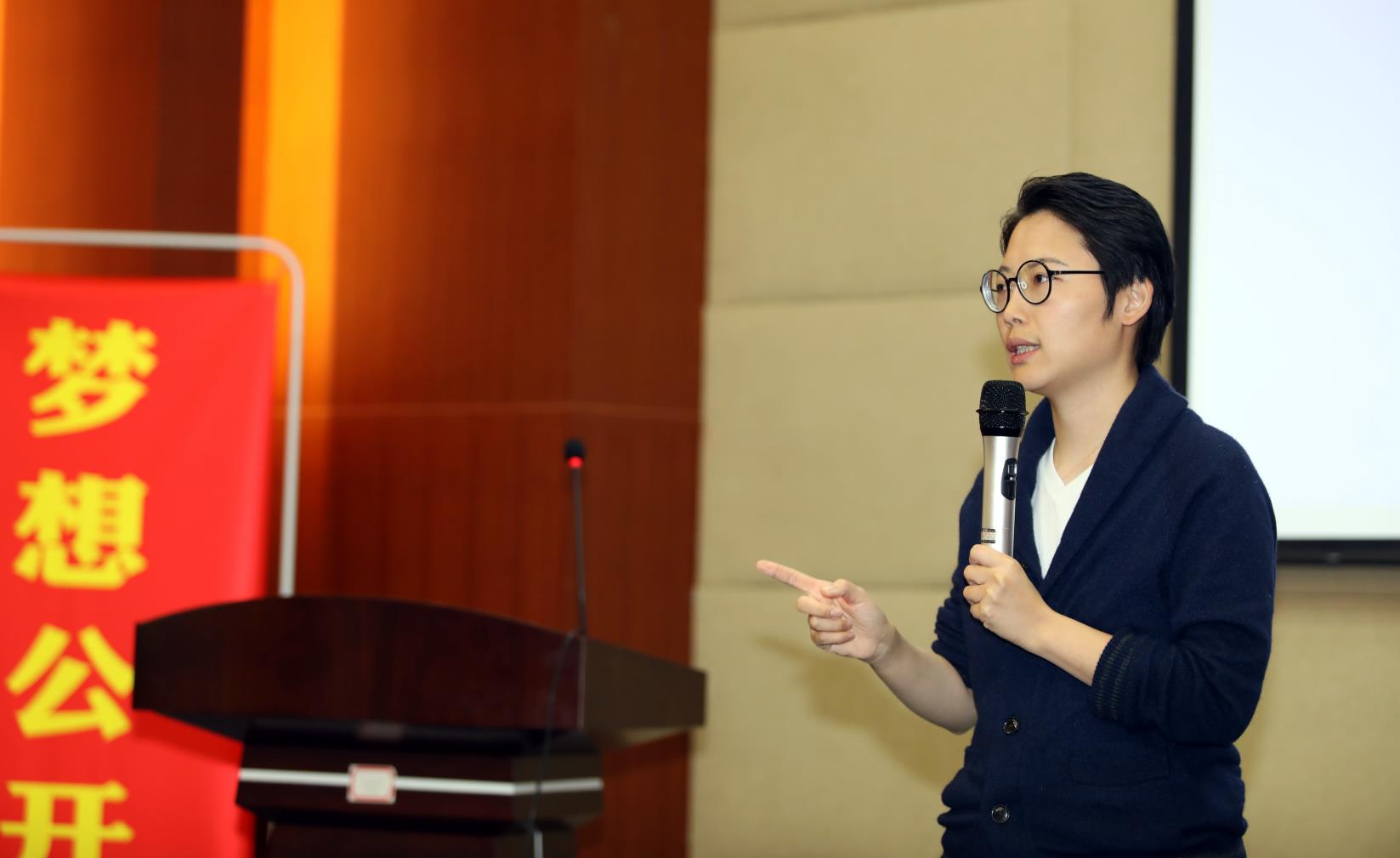 高科技可以很有趣,85后留美女博士将新能源带入大众生活