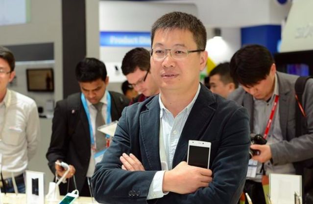 卢伟冰永不停机