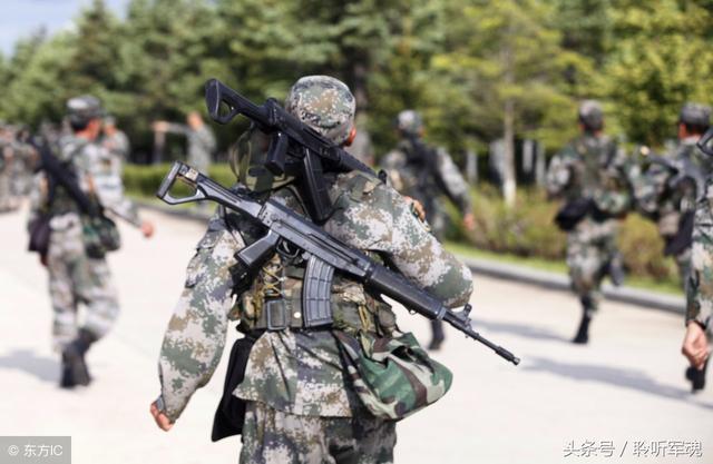 解放军武装5公里,20分30就算优秀,你当年成绩如何呢