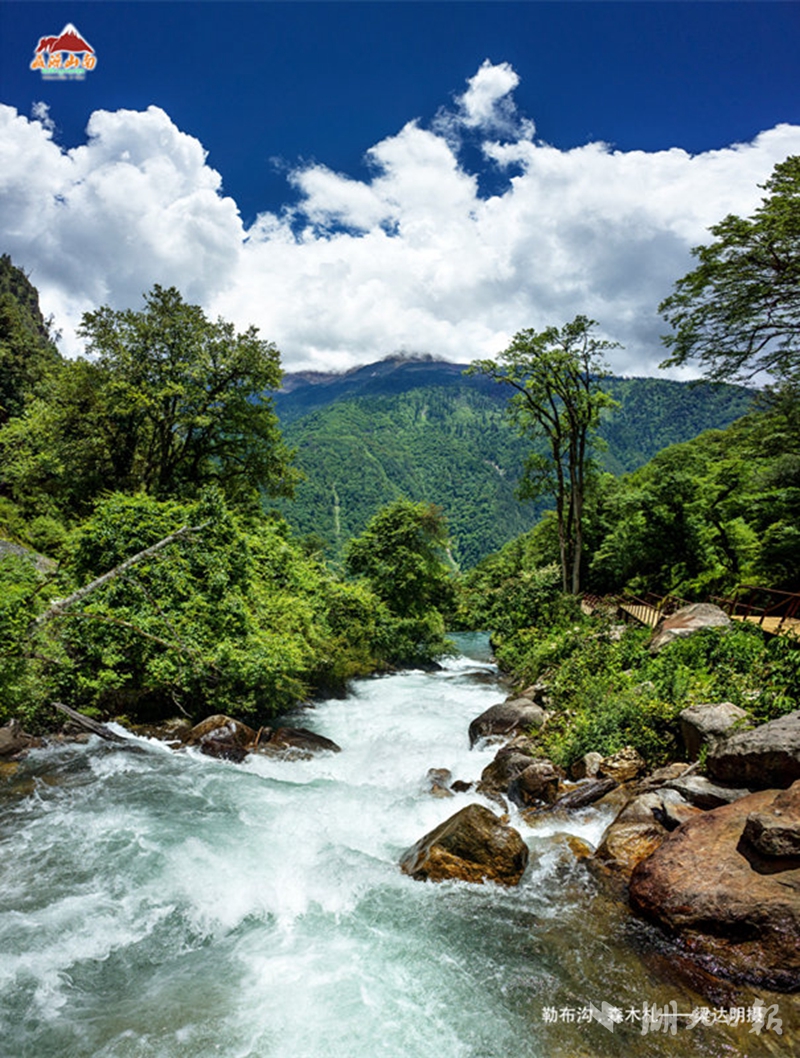 勒布沟.森木札.