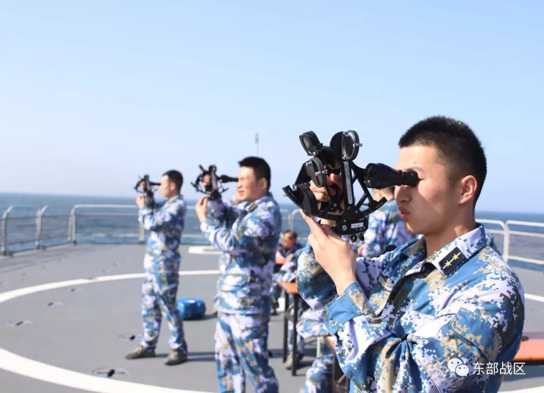 比武前准备测定六分仪指标差