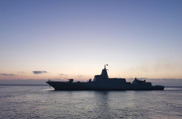 055再或命名遵义本级舰舰名优先考虑红色圣地省会申请其次